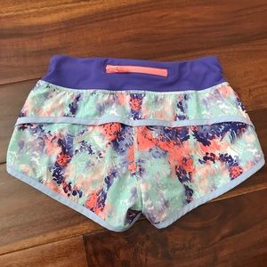 Invivva lululemon girls speedy shorts size 10